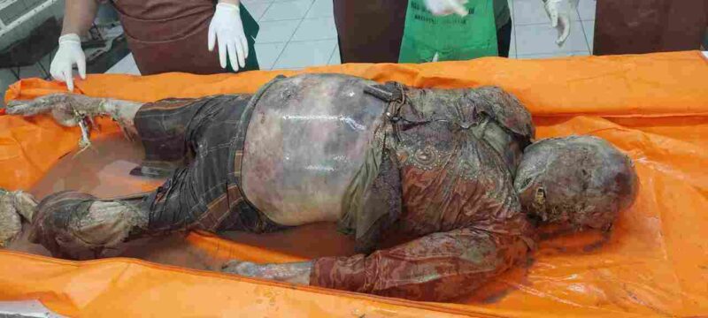 Sesosok Mayat yang tidak dikenal ditemukan di seputaran sungai. 