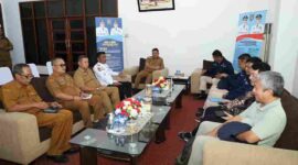 Wakil Bupati Asahan menerima kunjungan Bakamla RI untuk membahas pembangunan kantor pengamanan perairan di Desa Silo Baru.