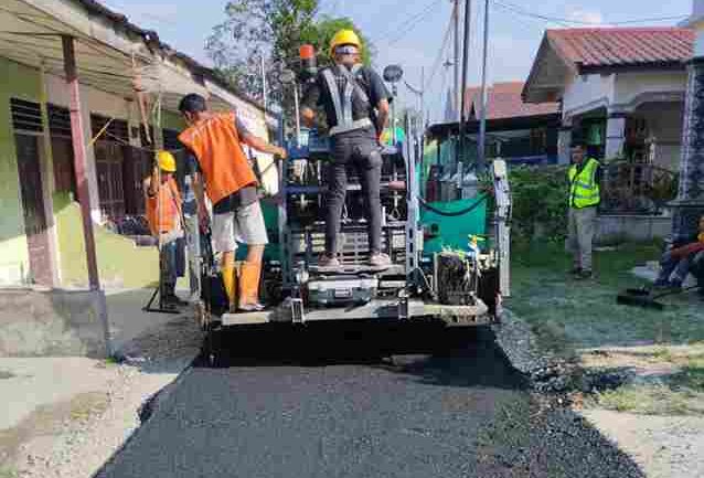Proses Pengaspalan.