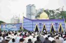 Salat Iduladha bersama ribuan warga di Lapangan Merdeka Medan, Rabu (27/5/2026) pagi.