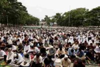 Ribuan warga mengikuti Salat Iduladha 1447 H di Lapangan Adam Malik.