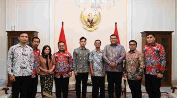 Wapres Gibran bersama pengurus PERDISKI membahas penguatan peran pendidik dalam meningkatkan kualitas SDM nasional. (Foto:Ist)