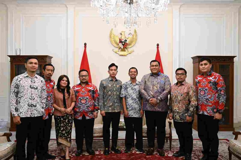 Wapres Gibran bersama pengurus PERDISKI membahas penguatan peran pendidik dalam meningkatkan kualitas SDM nasional. (Foto:Ist)