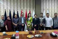 KNPI DKI Jakarta dan PERADI Profesional menjajaki kerja sama pendidikan hukum dan penguatan kapasitas pemuda melalui program edukatif.