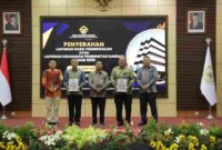 Penyerahan Laporan Hasil Pemeriksaan (LHP) LKPD Tahun 2025 berlangsung di Aula Badan Pemeriksa Keuangan (BPK) RI Perwakilan Sumatera Utara, Jumat, 29 Mei 2026.
