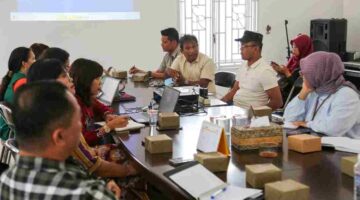 Dekranasda Pematangsiantar mematangkan UMKM Siantar Expo 2026 untuk mendorong promosi produk lokal dan penguatan UMKM daerah.