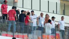 Gubernur Sumatera Utara (Sumut) Bobby Nasution menyaksikan pertandingan perebutan peringkat ketiga pada ajang Asean U-19  Boys' Bank Sumut Championship 2026 antara Indonesia melawan Kamboja di Stadion Utama Sumatera Utara, Batang Kuis, Kabupaten Deliserdang, Sabtu (13/6/2026). Pada pertandingan tersebut Indonesia U-19 berhasil memenangkan pertandingan dengan skor akhir 1-0 atas lawannya Kamboja U19. 