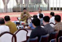 Gubernur Sumatera Utara (Sumut) Bobby Nasution melepas keberangkatan Kontingen Provinsi Sumut pada Pesta Paduan Suara Gerejawi (Pesparawi) Nasional XIV di Aula Tengku Rizal Nurdin Jalan Sudirman Kota Medan. Senin (15/6/2026). 