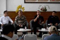 Pemerintah Provinsi (Pemprov) Sumatera Utara (Sumut) melalui Biro Pengadaan Barang dan Jasa (PBJ) Setdaprovsu melakukan Konferensi Pers terkait progres realisasi pengadaan barang dan jasa Pemprovsu. Kegiatan ini difasilitasi Dinas Kominfo Sumut berlangsung di Lobby Dekranasda Lantai 1 Kantor Gubernur Sumut Jalan Diponegoro 30 Kota Medan, Kamis (18/6/2026).