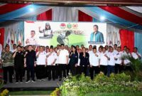 Gubernur Sumatera Utara (Sumut) Muhammad Bobby Afif Nasution bersama Ketua KONI Sumut Kolonel (Purn) H. Hatunggal Siregar, beserta sejumlah OPD Pemprov Sumut menghadiri pelantikan Dolly Sinomba Siregar sebagai Ketua beserta seluruh pengurus Persatuan Gateball Seluruh Indonesia (PERGATSI) Sumut di Gedung Gateball Pergatsi Sumut Jalan KL Yos Sudarso No 89, Medan, Jumat malam (26/6/2026).