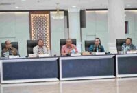 Penjabat (Pj) Sekretaris Daerah Provinsi (Sekdaprov) Sumatera Utara (Sumut) Sulaiman Harahap membuka Rapat Koordinasi Sinkronisasi Entry Data Dukungan Pemerintah Kabupaten / Kota terhadap Program Hasil Terbaik Cepat (PHTC), Program Strategis Daerah (PSD) dan Bantuan Keuangan Provinsi (BKP) Sumut T.A 2026 di Aula Raja Inal Siregar Kantor Gubernur Sumut Jalan Diponegoro Nomor 30 Medan, Kamis (18/6/2026).