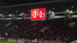 Papan Skor 3:0, Garuda Muda VS Vietnam pada ajang AFF U-19 di Deli Serdang, Sumut