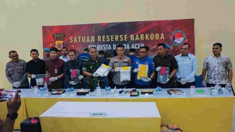 Konferensi pers yang digelar di Meuligoe Rastra Sewakottama, Jumat (5/6/2026).