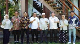 Wakil Wali Kota Medan, H. Zakiyuddin Harahap, saat menerima audiensi pengurus Gerakan Sosial Kolaborasi Belawan Berkah (KBB) di kediamannya, Jalan Gurilla, Kecamatan Medan Perjuangan, Jumat (5/6/2026).(Foto:Ist)