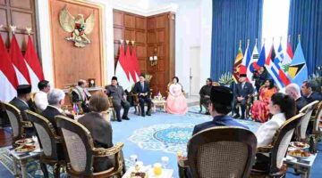 Presiden Prabowo Subianto menerima delapan duta besar luar biasa dan berkuasa penuh (LBBP) negara-negara sahabat pada Senin, 8 Juni 2026, di Istana Merdeka, Jakarta. Foto: BPMI Setpres
