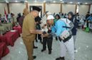 Sebanyak 234 jamaah haji Kloter 7 asal Kabupaten Asahan tiba di Tanah Air dan disambut Wakil Bupati Asahan.
