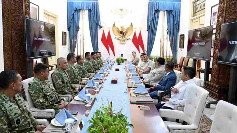 Presiden Prabowo Subianto menerima pimpinan TNI di Istana Merdeka, Jakarta, pada Selasa, 9 Juni 2026. Foto: BPMI Setpres
