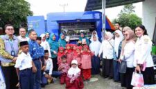 Ketua TP PKK Asahan meninjau PAUD, UMKM dan Taman Baca Iman di Kisaran Timur.