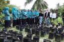 Ketua TP PKK Asahan meninjau program Pokja I di Desa Tanjung Asri.