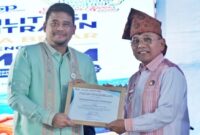 Pemkab Simalungun meraih penghargaan Terbaik I Realisasi Investasi Terbesar 2025.