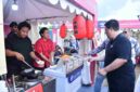 Bupati Vandiko Gultom meninjau UMKM Trail of The Kings 2026 di Samosir.