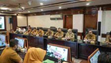 Rapat lanjutan persiapan pembangunan RSUD Dr. Pirngadi Medan yang digelar di Balai Kota Medan, Senin (15/6/2026).