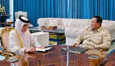 Presiden Prabowo Subianto menerima kunjungan kehormatan Menteri Negara Urusan Luar Negeri Qatar, Sultan bin Saad Al-Muraikhi, di Istana Merdeka, Jakarta, pada Senin, 15 Juni 2026. Foto: BPMI Setpres
