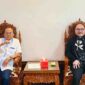 Ketua Dewan Pembina Puspolkam Indonesia, Firman Jaya Daeli (Kanan).