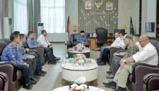 Pemerintah Kabupaten (Pemkab) Simalungun bersama Ikatan Motor Indonesia (IMI) Sumatera Utara menggelar rapat koordinasi di Kantor Bupati Simalungun, Pamatang Raya, Rabu (17/6/2026).