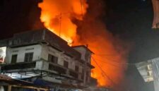 kebakaran yang melanda kawasan Pasar Dwikora Parluasan, Kelurahan Sukadame, Kecamatan Siantar Utara, Kota Pematangsiantar, Kamis (18/6/2026) dini hari.