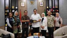 Wali Kota Medan Rico Tri Putra Bayu Waas menerima audiensi jajaran manajemen Bank BJB di Rumah Dinas Wali Kota Medan, Jalan Sudirman, Kamis (18/6/2026).