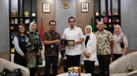 Wali Kota Medan Rico Tri Putra Bayu Waas menerima audiensi jajaran manajemen Bank BJB di Rumah Dinas Wali Kota Medan, Jalan Sudirman, Kamis (18/6/2026).