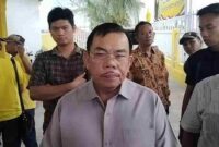 Anggota Komisi III DPR RI, Mangihut Sinaga, saat diwawancarai di Rumah Aspirasinya di Kabupaten Simalungun.