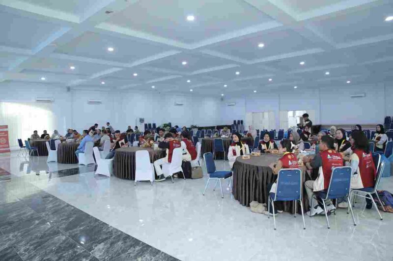 Wakil Bupati Asahan menyambut Tim KKN-PPM UGM Yogyakarta. Sebanyak 24 mahasiswa akan mengabdi selama 50 hari di tiga desa Kabupaten Asahan.