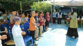 Wakil Wali Kota Pematangsiantar Herlina membuka Khitanan Massal Gratis STM Babuttaqwa yang diikuti 21 anak di Masjid Babuttaqwa.