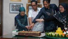 Wali Kota Medan Rico Waas menghadiri HUT ke-29 Waspada Online.