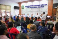 Wesly Silalahi Salurkan Bantuan Rp 10 Juta per Kios untuk Pedagang Korban Kebakaran Pasar Dwikora