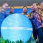 Presiden Prabowo ajak akademisi hadirkan inovasi bagi Indonesia dan apresiasi kemajuan mobil nasional saat buka KSTI 2026 di Jakarta.