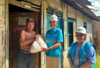Penyaluran Paket Sembako oleh PT PLN (Persero) Unit Pelaksana Pelayanan Pelanggan (UP3) Pematangsiantar.