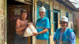 Penyaluran Paket Sembako oleh PT PLN (Persero) Unit Pelaksana Pelayanan Pelanggan (UP3) Pematangsiantar.