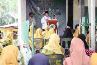 Wali Kota Pematangsiantar Wesly Silalahi meresmikan Musholla Muslimat Tomuan.
