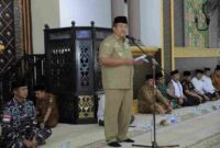 Bupati Taufik Zainal Abidin saat memperingati Tahun Baru Islam 1448 Hijriah melalui kegiatan keagamaan yang berlangsung di Masjid Agung H. Achmad Bakrie, Kisaran, Senin (29/6/2026).