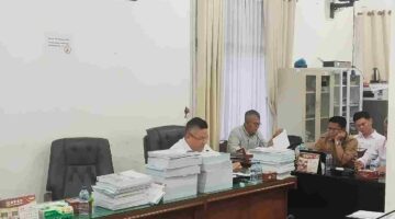 Komisi I DPRD Pematangsiantar bersama Dinas Tenaga Kerja.