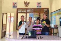 Polsek Gunung Malela mengamankan dua pria yang diduga membobol SD Negeri di Simalungun. Polisi menyita laptop dan sejumlah barang bukti.