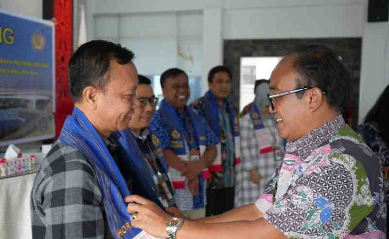 Pemkab Samosir bersama KPKNL Pematangsiantar menggelar sosialisasi pengelolaan piutang daerah dan lelang aset guna memperkuat tata kelola keuangan.