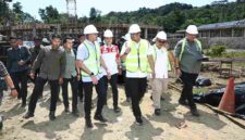 kunjungan Gubernur Sumatera Utara Muhammad Bobby Afif Nasution ke SMA Negeri Unggulan Sukma Nias di Kota Gunungsitoli, Kamis (16/7/2026).