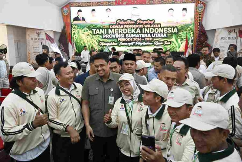 Bobby Nasution saat menghadiri penutupan Pelatihan dan Pendidikan Tani Merdeka Sumut-Aceh yang berlangsung di Aula Badan Pengembangan Sumber Daya Manusia (BPSDM) Provinsi Sumatera Utara, Kota Medan, pada Selasa (28/7/2026).