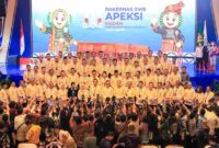 Wali Kota Pematangsiantar Wesly Silalahi menghadiri Rakernas XVIII APEKSI di Medan untuk memperkuat kolaborasi, inovasi, dan pelayanan publik antarkota.