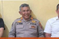 AKP. Verry Purba, Kasi Humas Polres Simalungun (tengah)