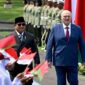 Presiden Prabowo Subianto menyambut kedatangan Presiden Republik Belarus Aleksandr Lukashenko dalam rangka kunjungan kenegaraan di Istana Merdeka, Jakarta, pada Kamis, 2 Juli 2026. Foto: BPMI Setpres